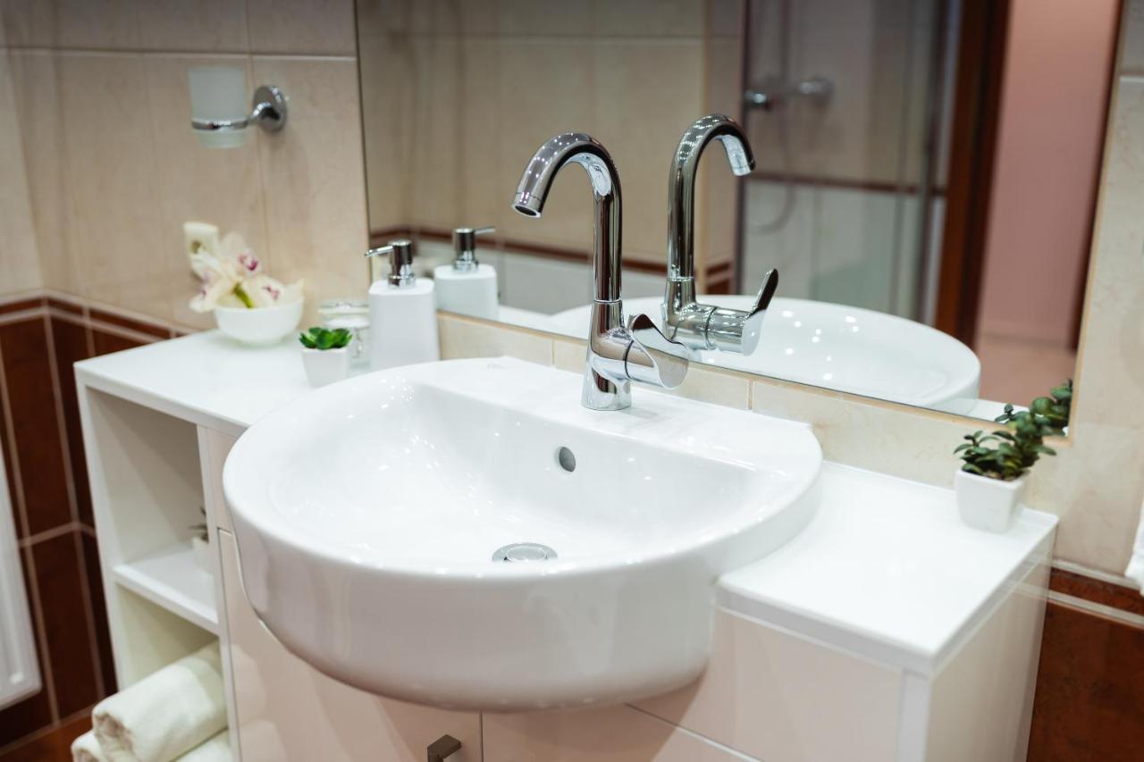 Sara-Lux Apartman Nyarliget 외부 사진