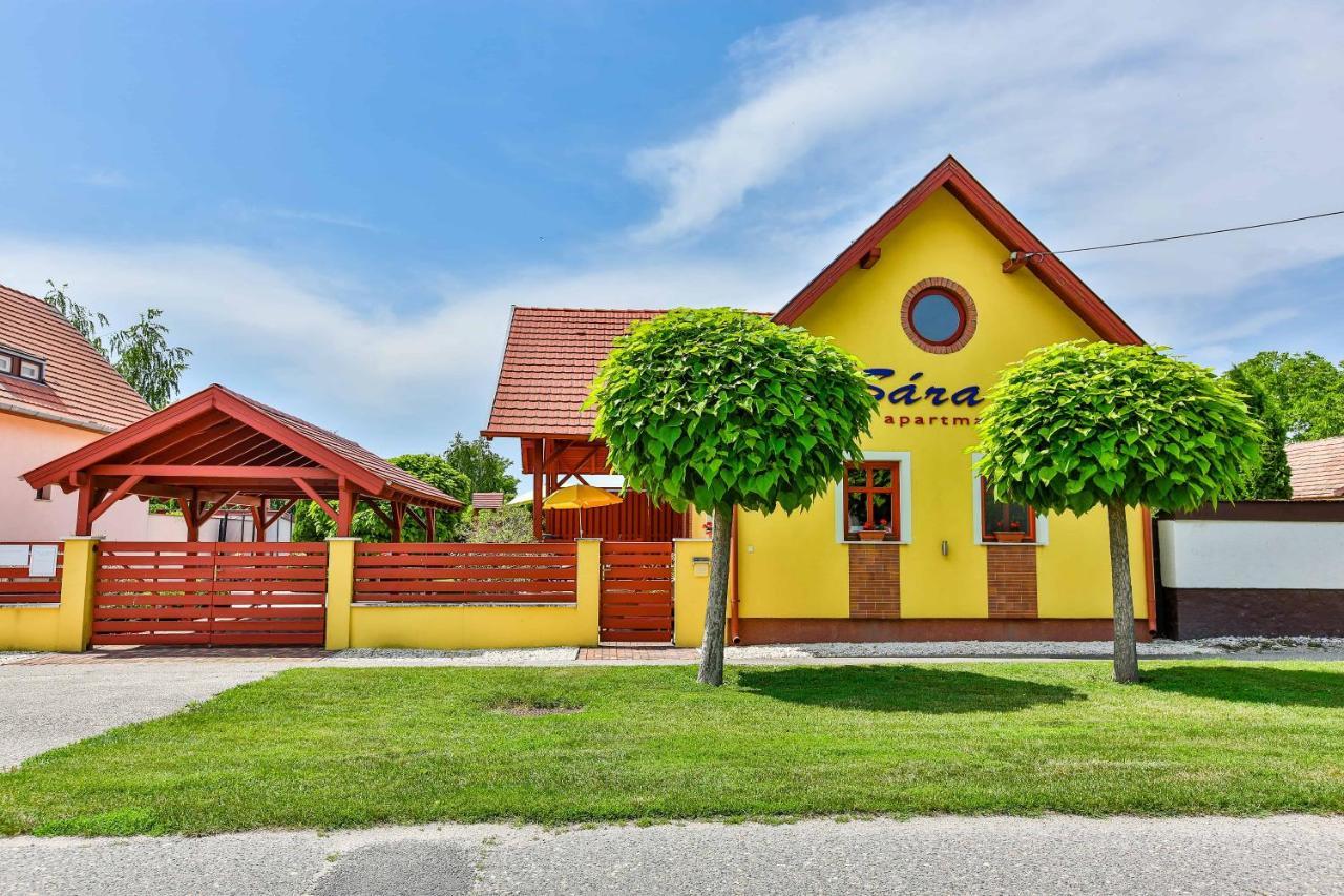 Sara-Lux Apartman Nyarliget 외부 사진